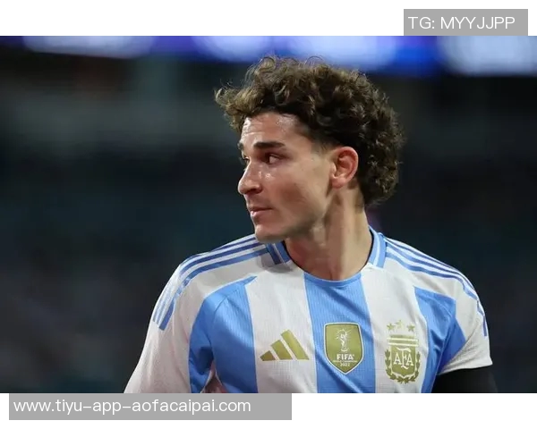 巴萨对阿尔瓦雷斯兴趣减弱认为马竞报价过高不合理 巴萨对阿尔瓦雷斯兴趣减弱认为马竞报价过高不合理