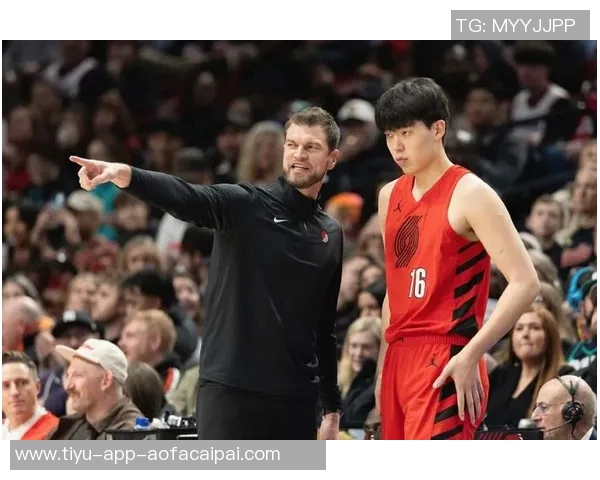 在关键时刻斯普利特对杨瀚森的防守执行力产生怀疑