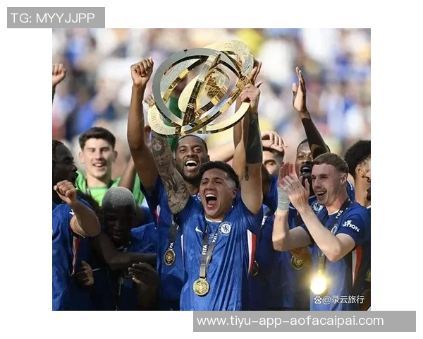 切尔西因水瓶事件遭英足总指控维拉替补席成焦点 切尔西因水瓶事件遭英足总指控维拉替补席成焦点