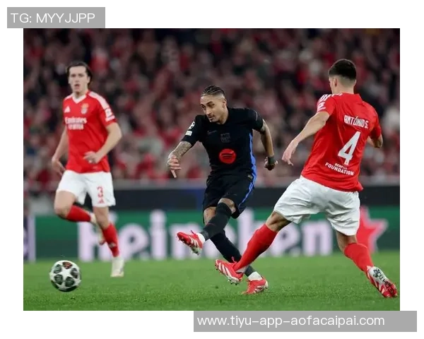 伤兵满营阿斯:拉菲尼亚确认缺席国家德比或再休战一个月 伤兵满营阿斯:拉菲尼亚确认缺席国家德比或再休战一个月