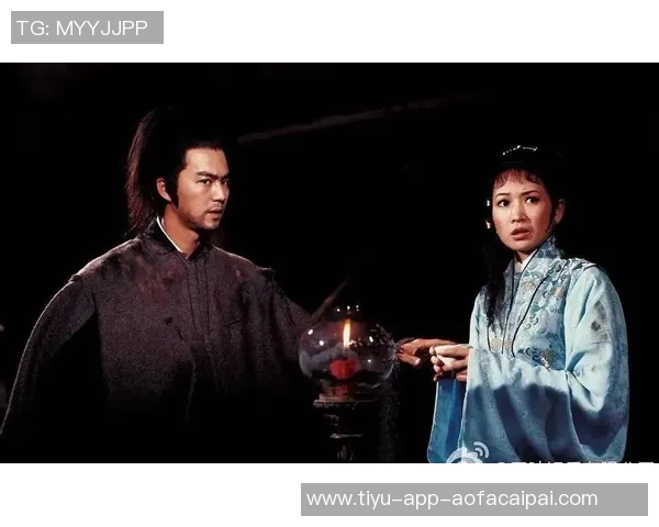 狄龙倒地摊手展无辜心态不愿在关键时刻遭受处罚 狄龙倒地摊手展无辜心态不愿在关键时刻遭受处罚