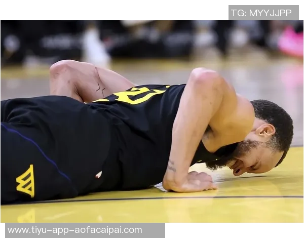 科尔透露库里伤情最新进展体能训练团队将参与讨论并密切关注恢复情况 科尔透露库里伤情最新进展体能训练团队将参与讨论并密切关注恢复情况